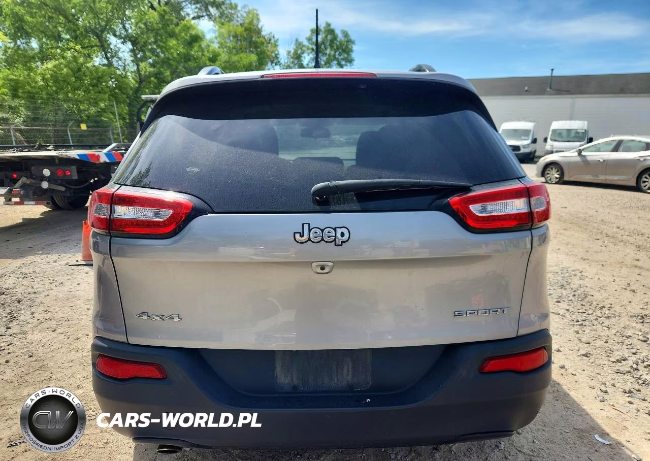 2016 Jeep Cherokee Sport VIN:1C4PJMAB1GW305582 - 6