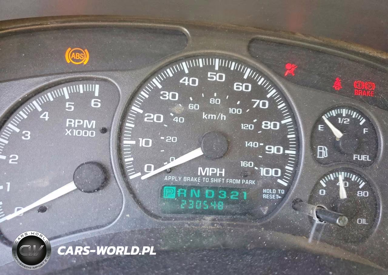 2001 Chevrolet Silverado C1500 VIN:2GCEC19T011385887 - 9