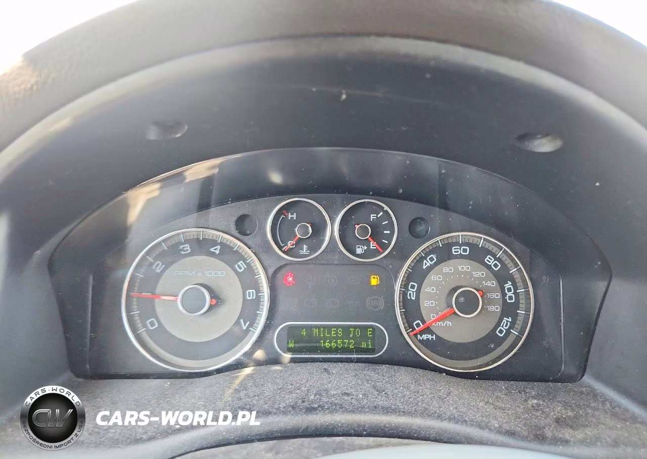 2008 Ford Taurus X VIN:1FMDK05WX8GA38553 - 9