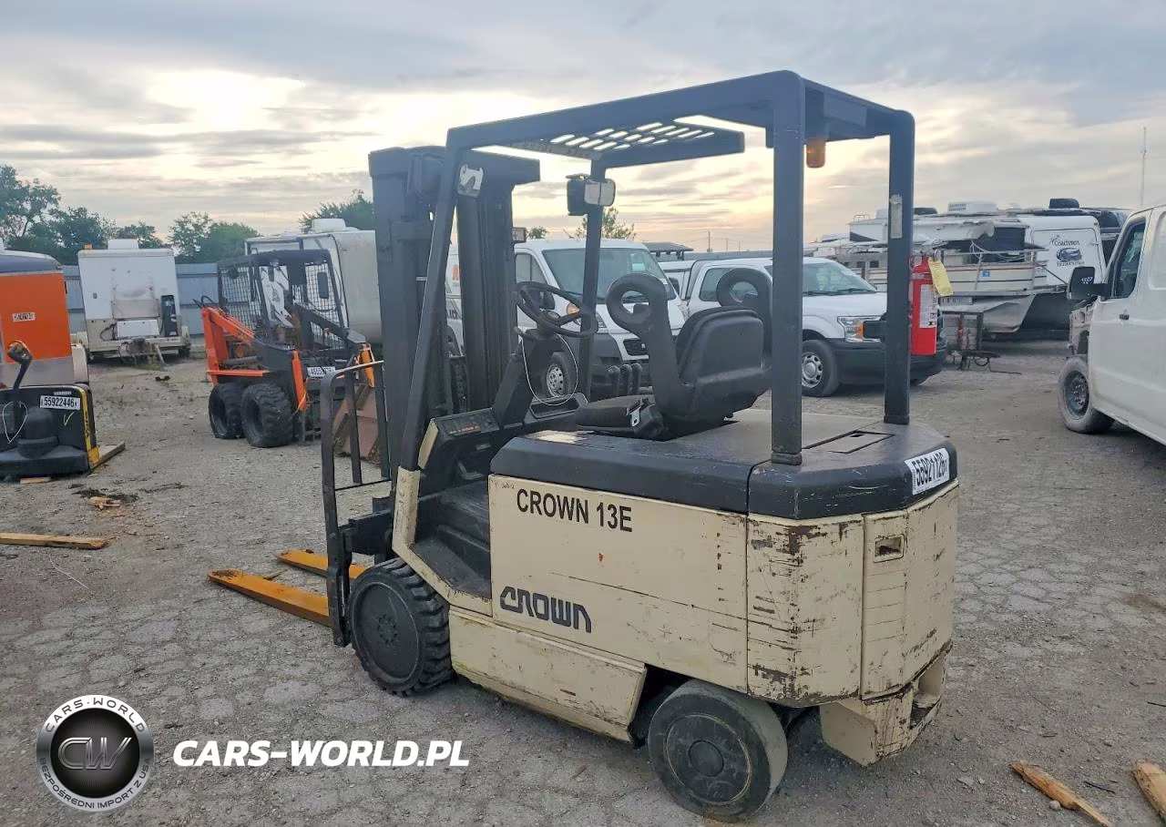 2014 Crown Forklift VIN:9A117827 - 3