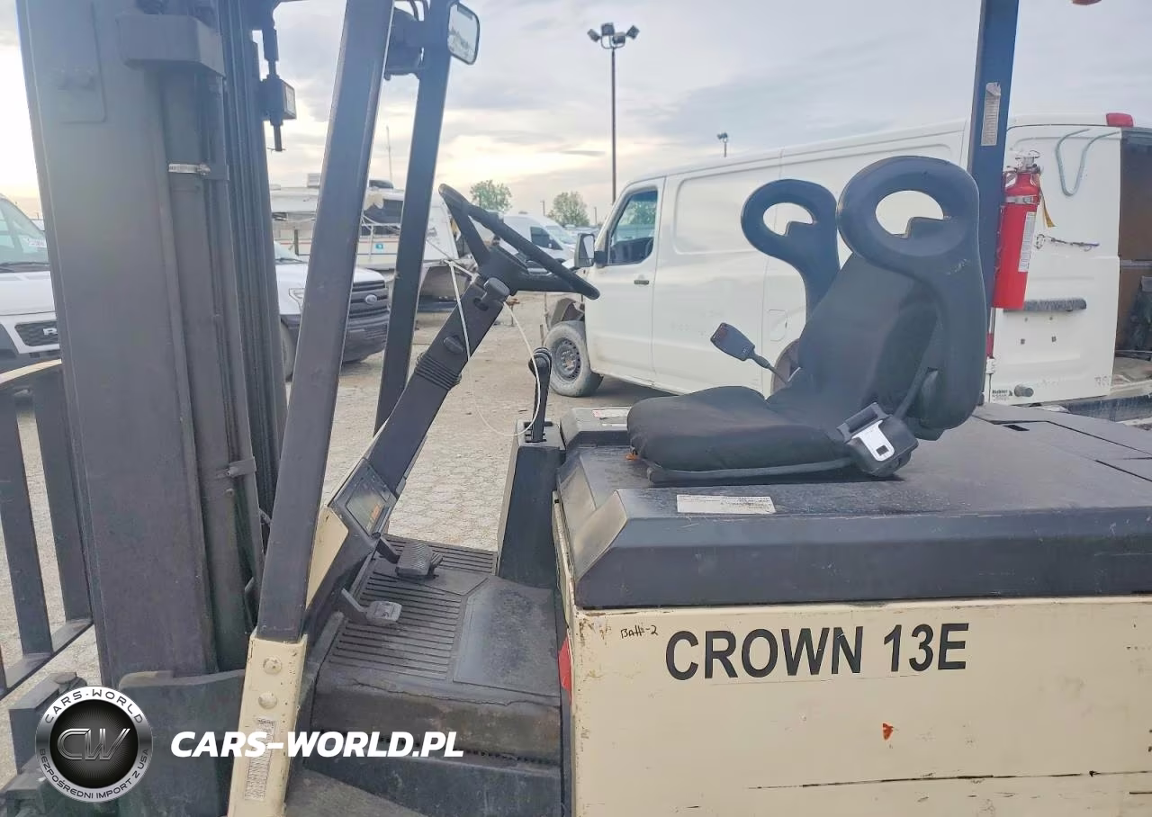 2014 Crown Forklift VIN:9A117827 - 5