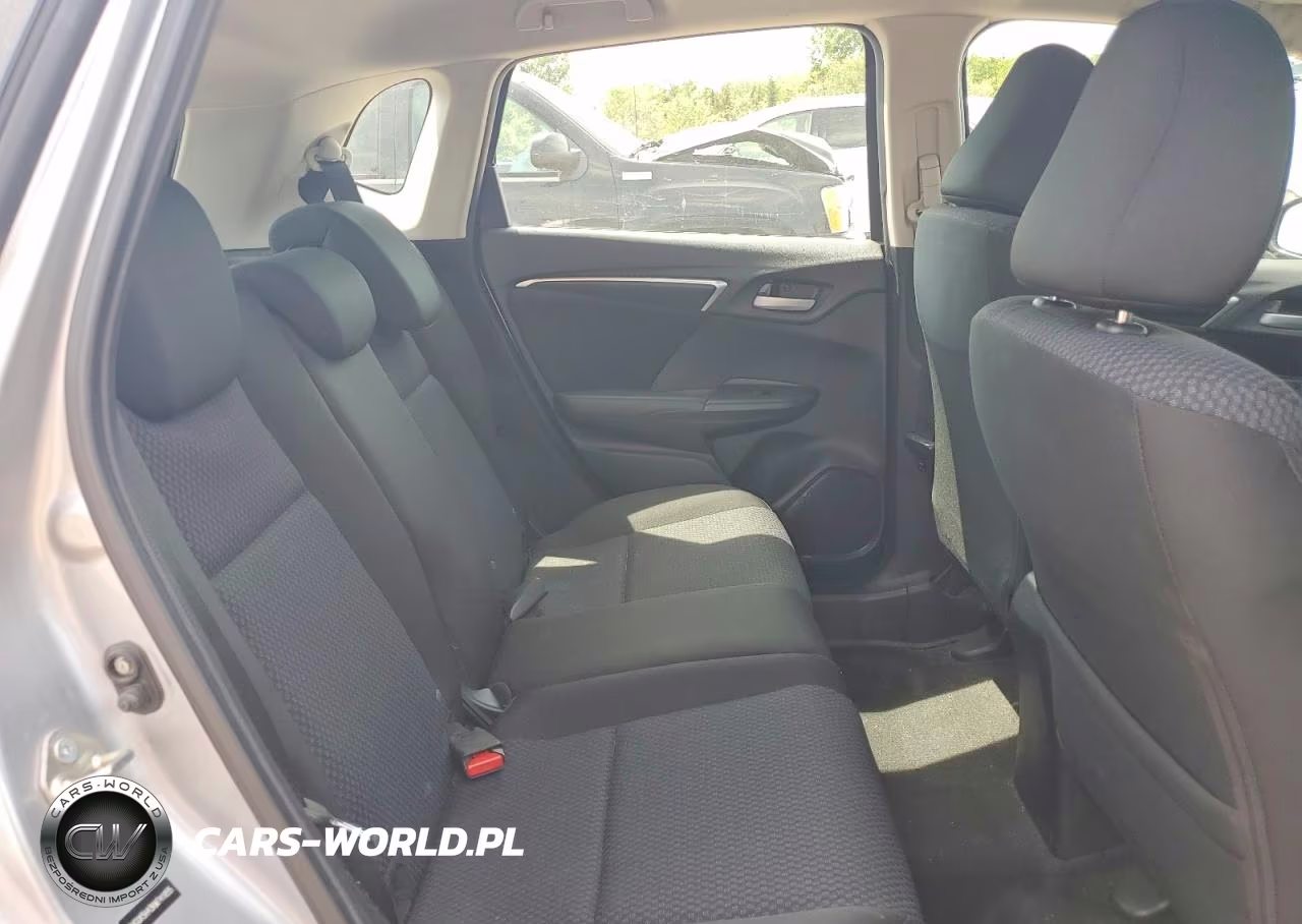 2019 Honda Fit Lx VIN:3HGGK5H43KM741855 - 10