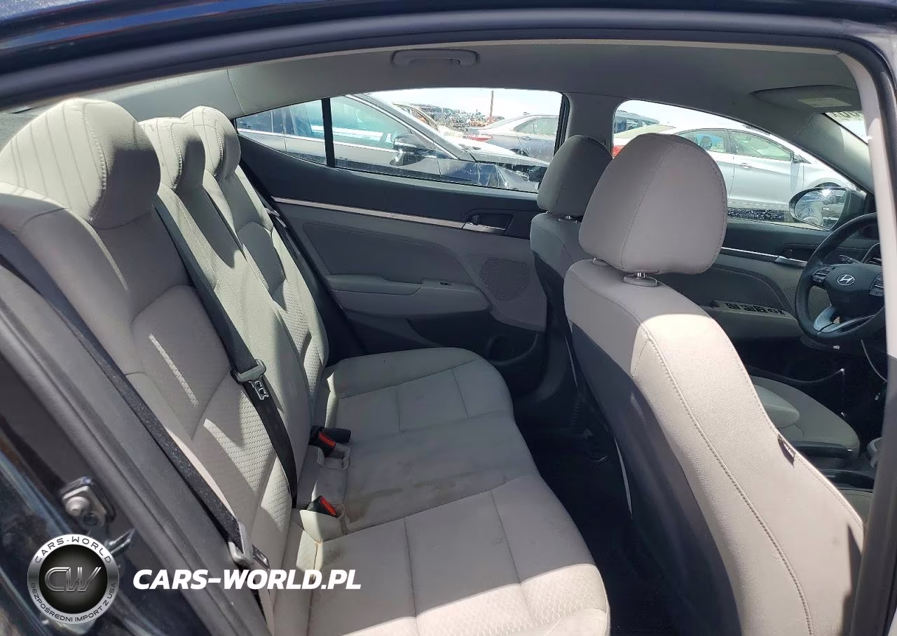 2020 Hyundai Elantra Sel VIN:5NPD84LF3LH547921 - 10