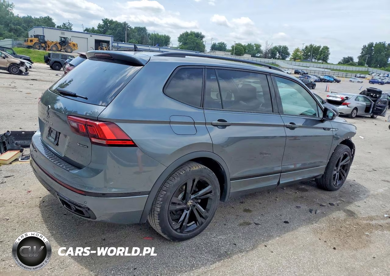 2024 Volkswagen Tiguan Se R-Line Black VIN:3VV8B7AX7RM066428 - 3