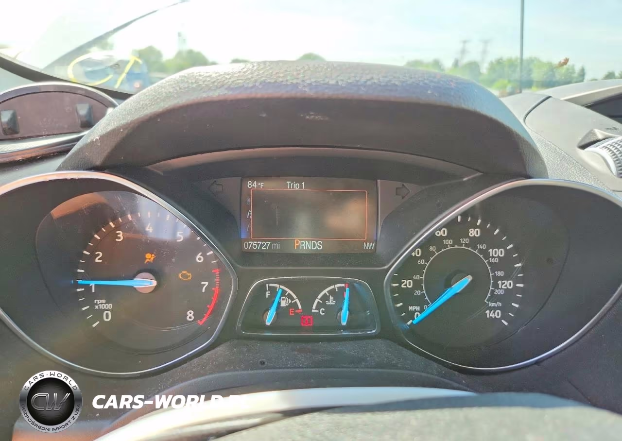 2018 Ford Escape Se VIN:1FMCU9GDXJUC19908 - 9