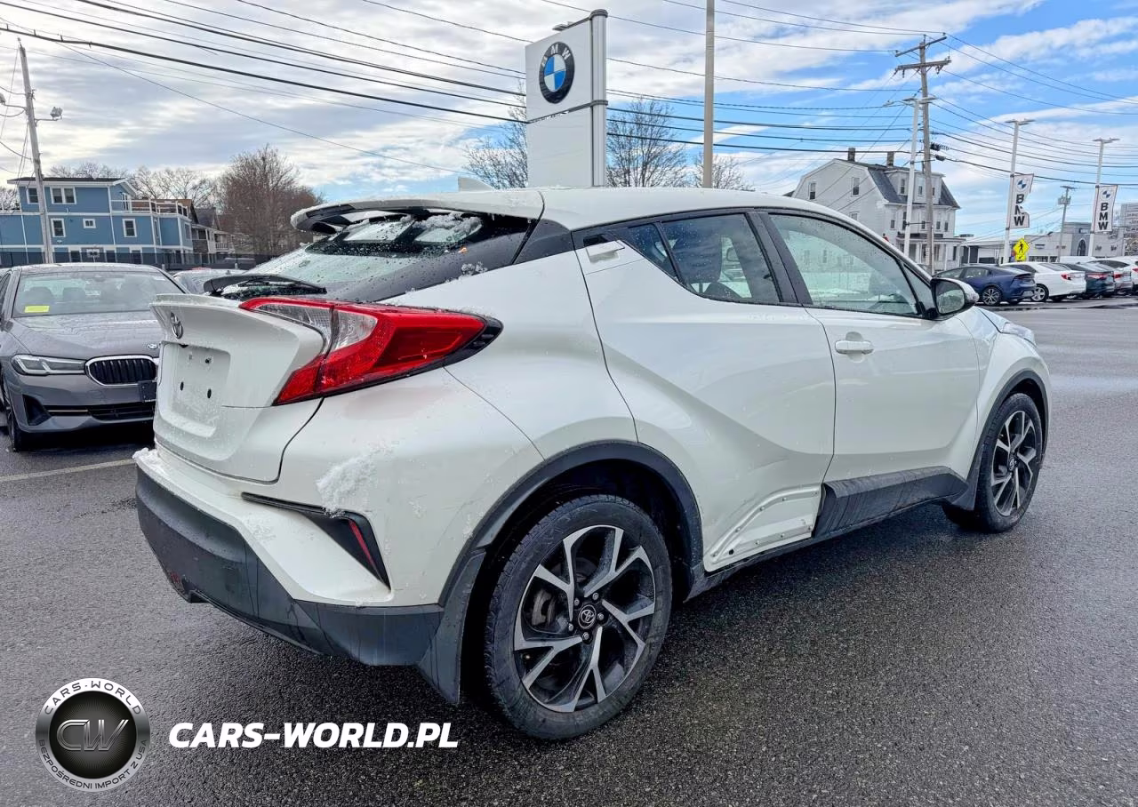 2018 Toyota C-Hr Xle Premium VIN:NMTKHMBX6JR021239 - 4