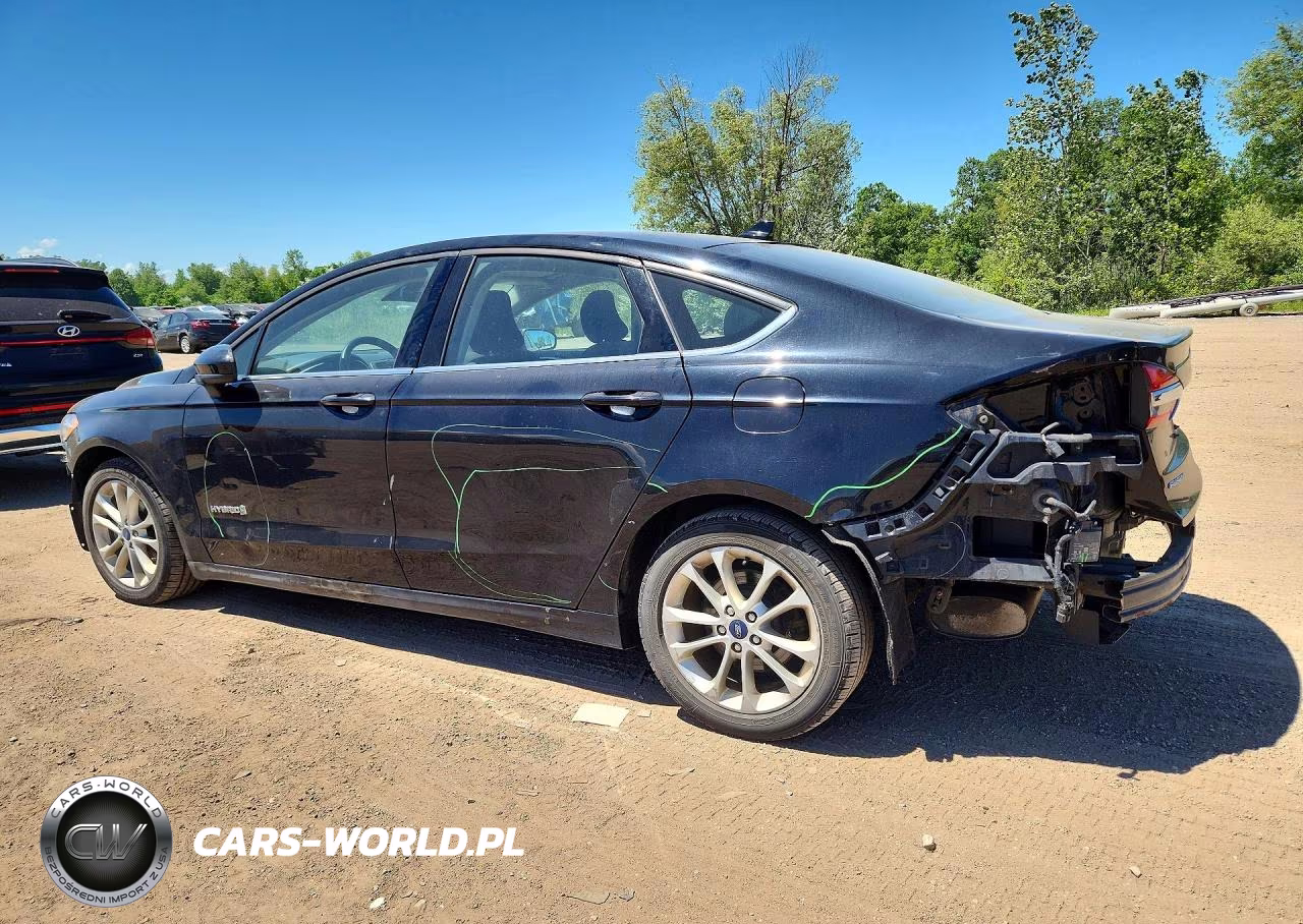 2019 Ford Fusion Se VIN:3FA6P0LU9KR181080 - 2