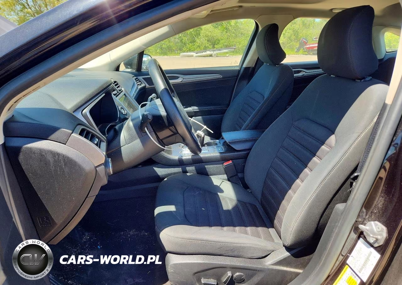 2019 Ford Fusion Se VIN:3FA6P0LU9KR181080 - 7