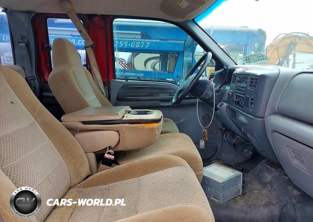 2005 Ford F650 Super Duty VIN:3FRNX65F15V139654 - 10