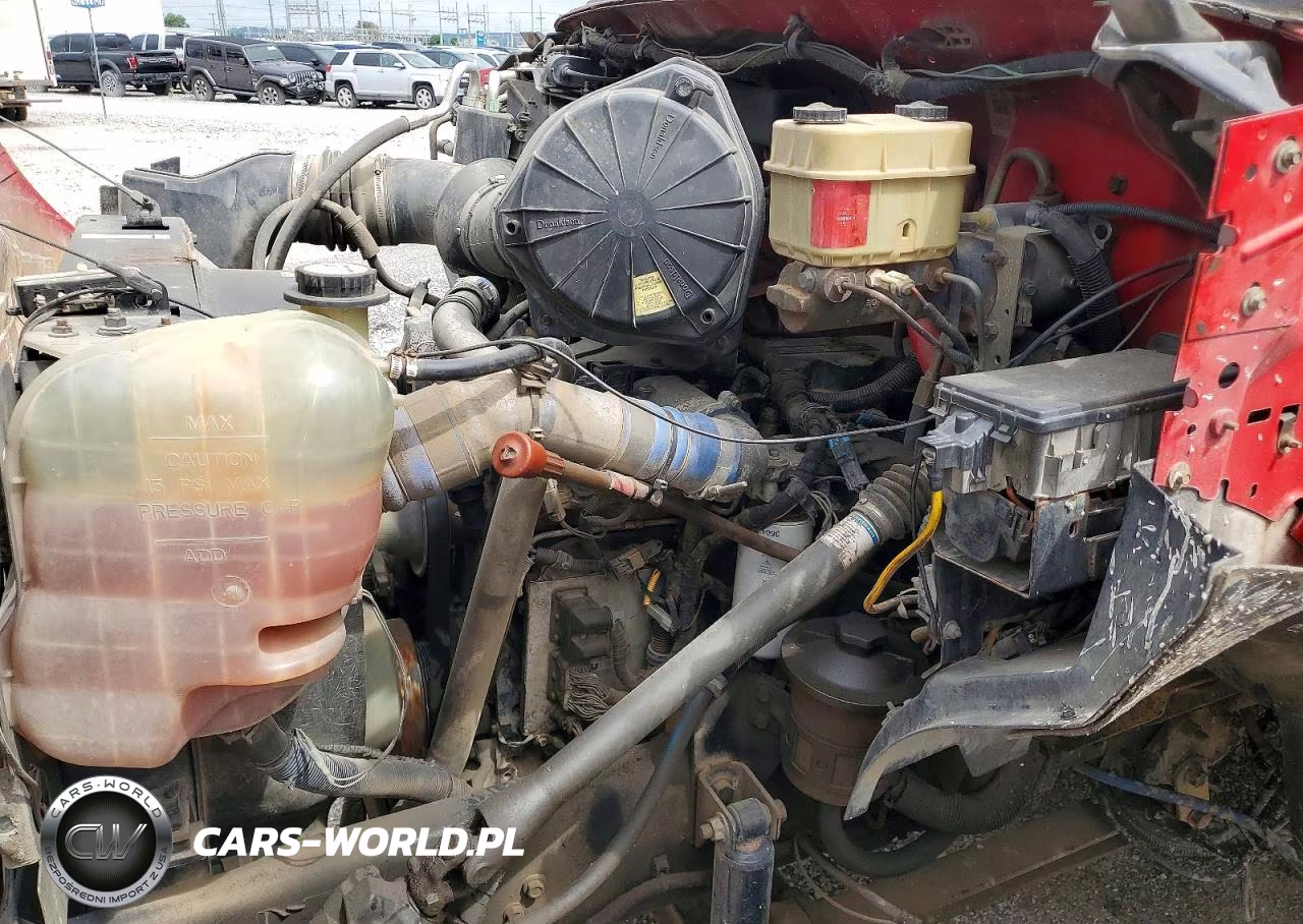 2005 Ford F650 Super Duty VIN:3FRNX65F15V139654 - 11