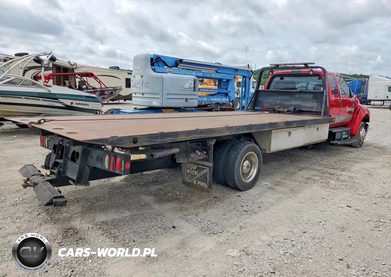 2005 Ford F650 Super Duty VIN:3FRNX65F15V139654 - 3
