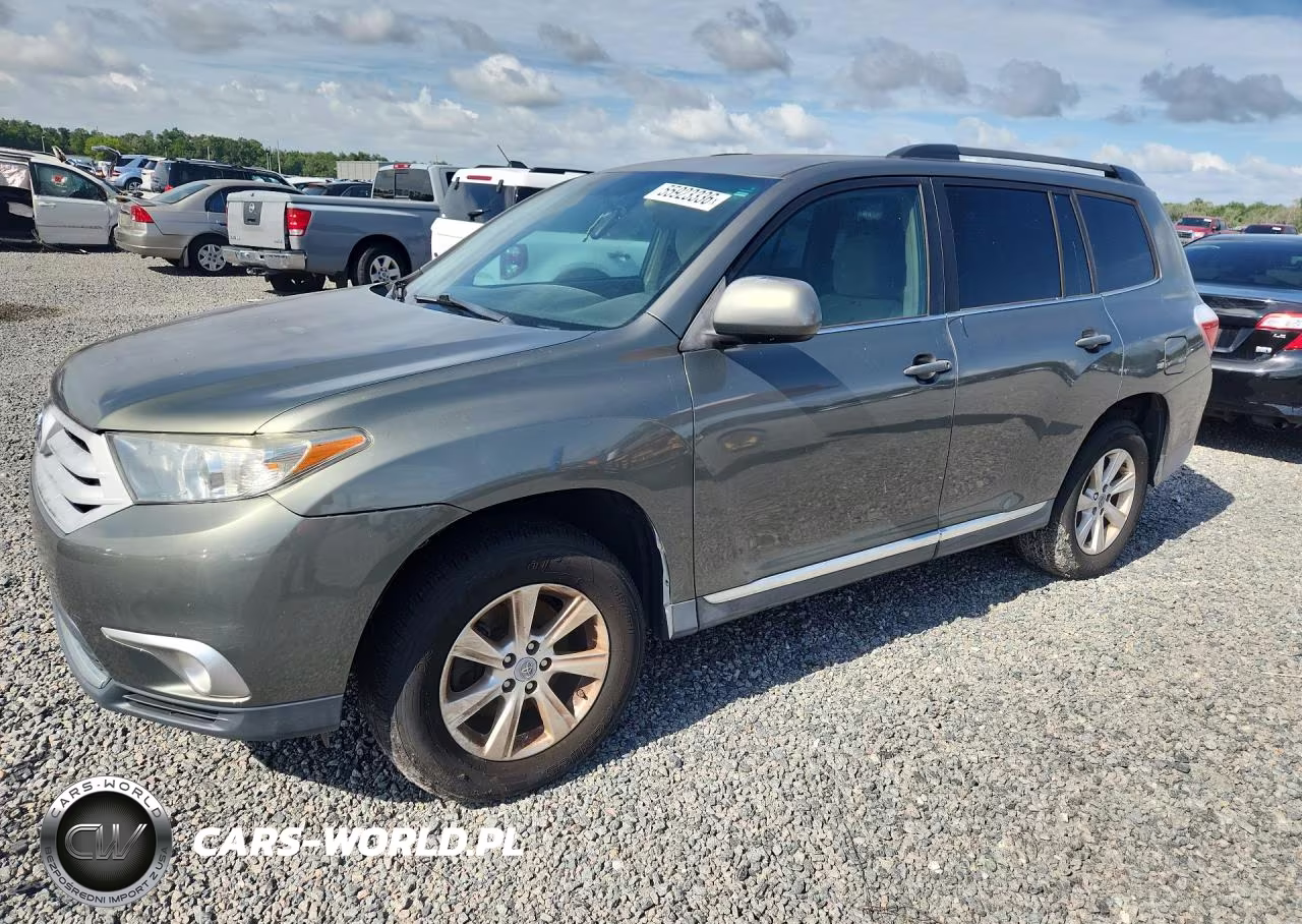 2011 Toyota Highlander Base