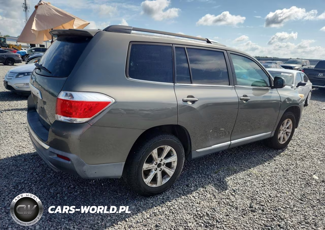 2011 Toyota Highlander Base VIN:5TDZA3EH2BS015796 - 3