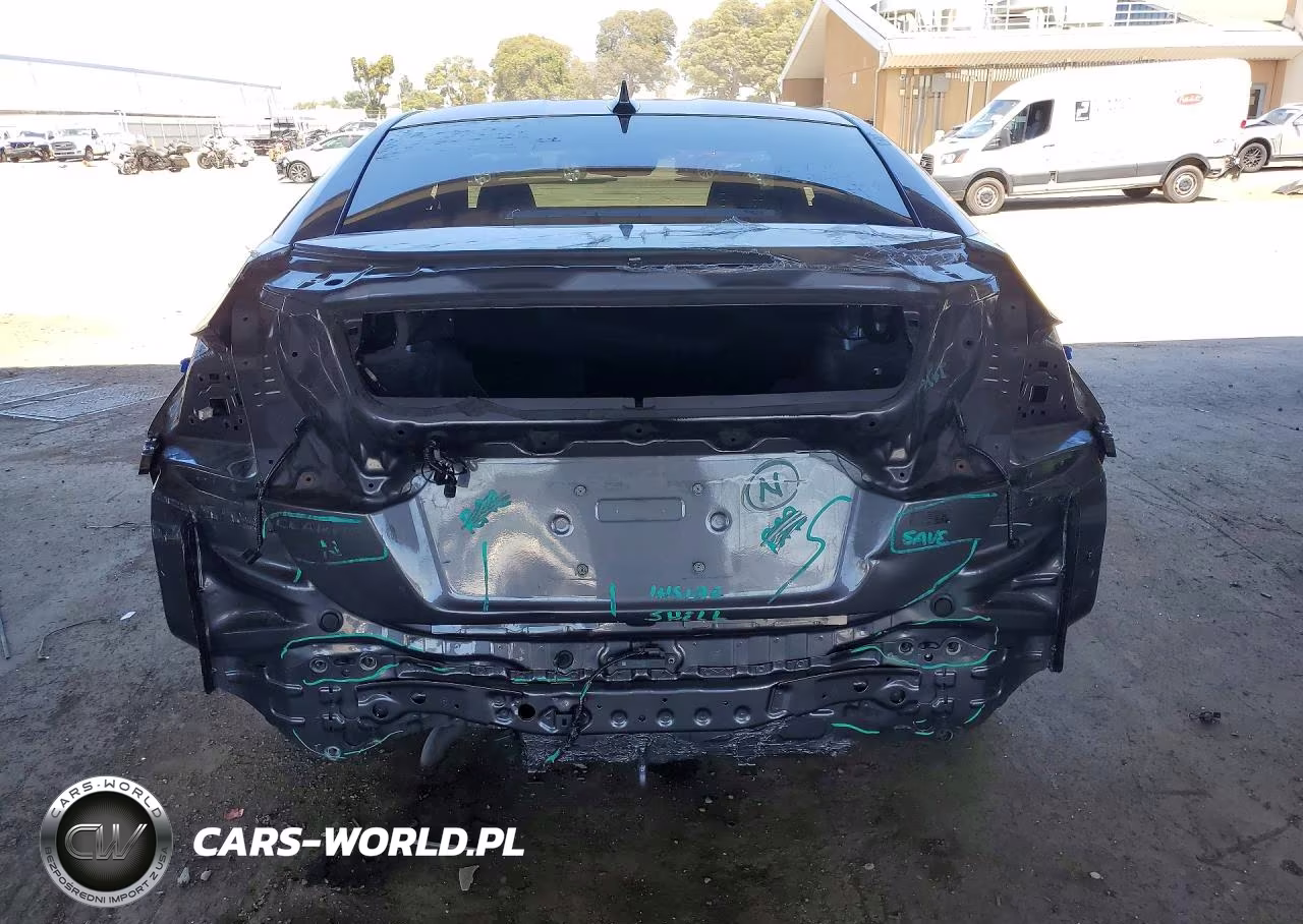 2018 Honda Clarity VIN:JHMZC5F18JC009233 - 6