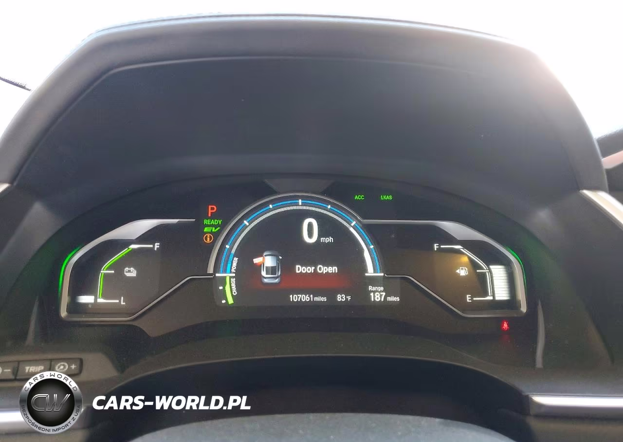 2018 Honda Clarity VIN:JHMZC5F18JC009233 - 9