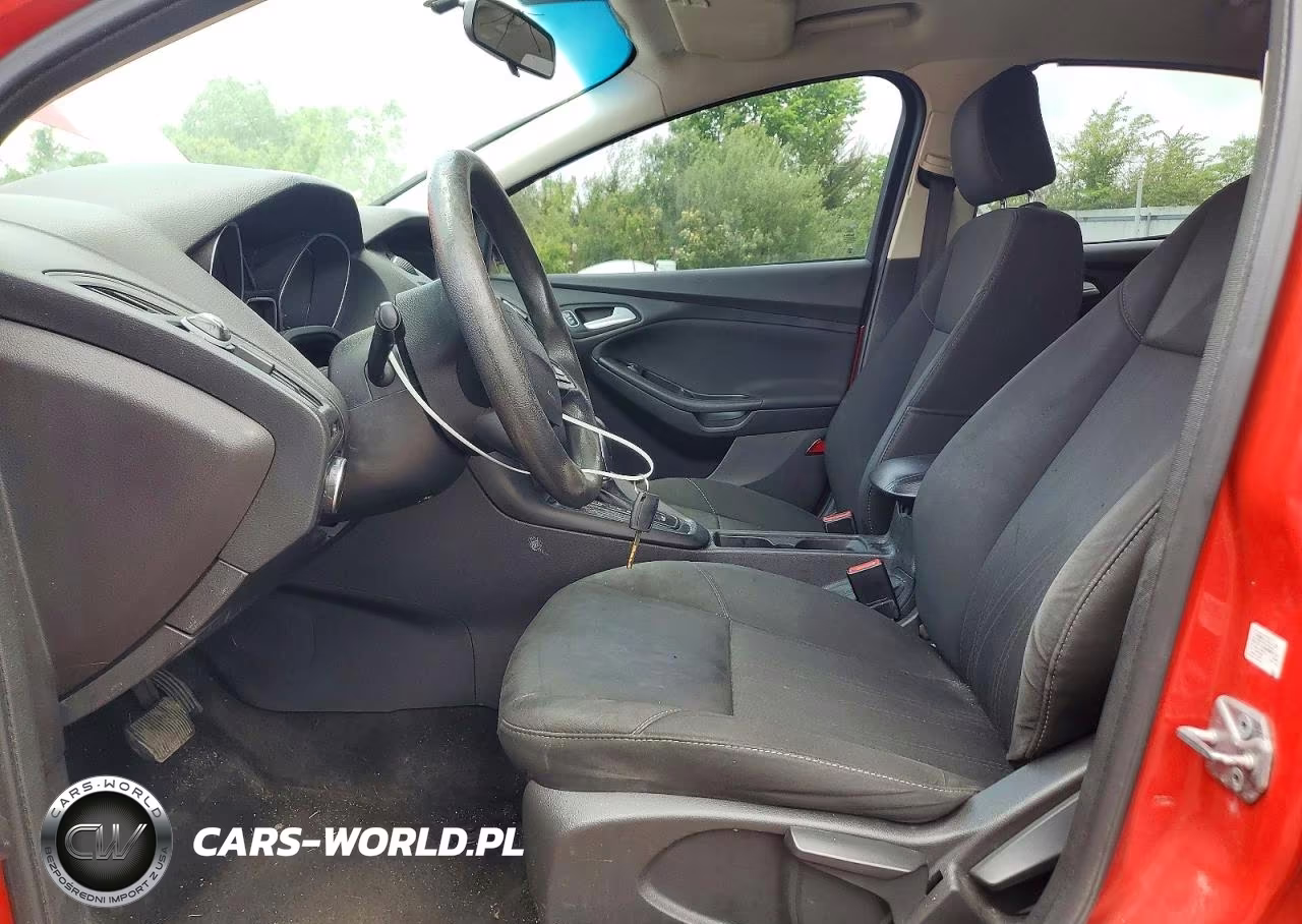 2017 Ford Focus Se VIN:1FADP3K23HL282230 - 7