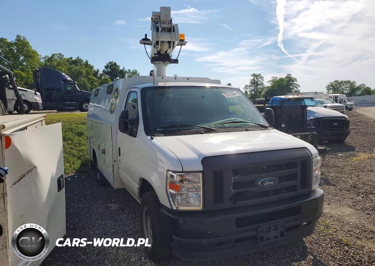2024 Ford E350 Van With Bucket Lift VIN:1FDWE3FN9RDD08706 - 4