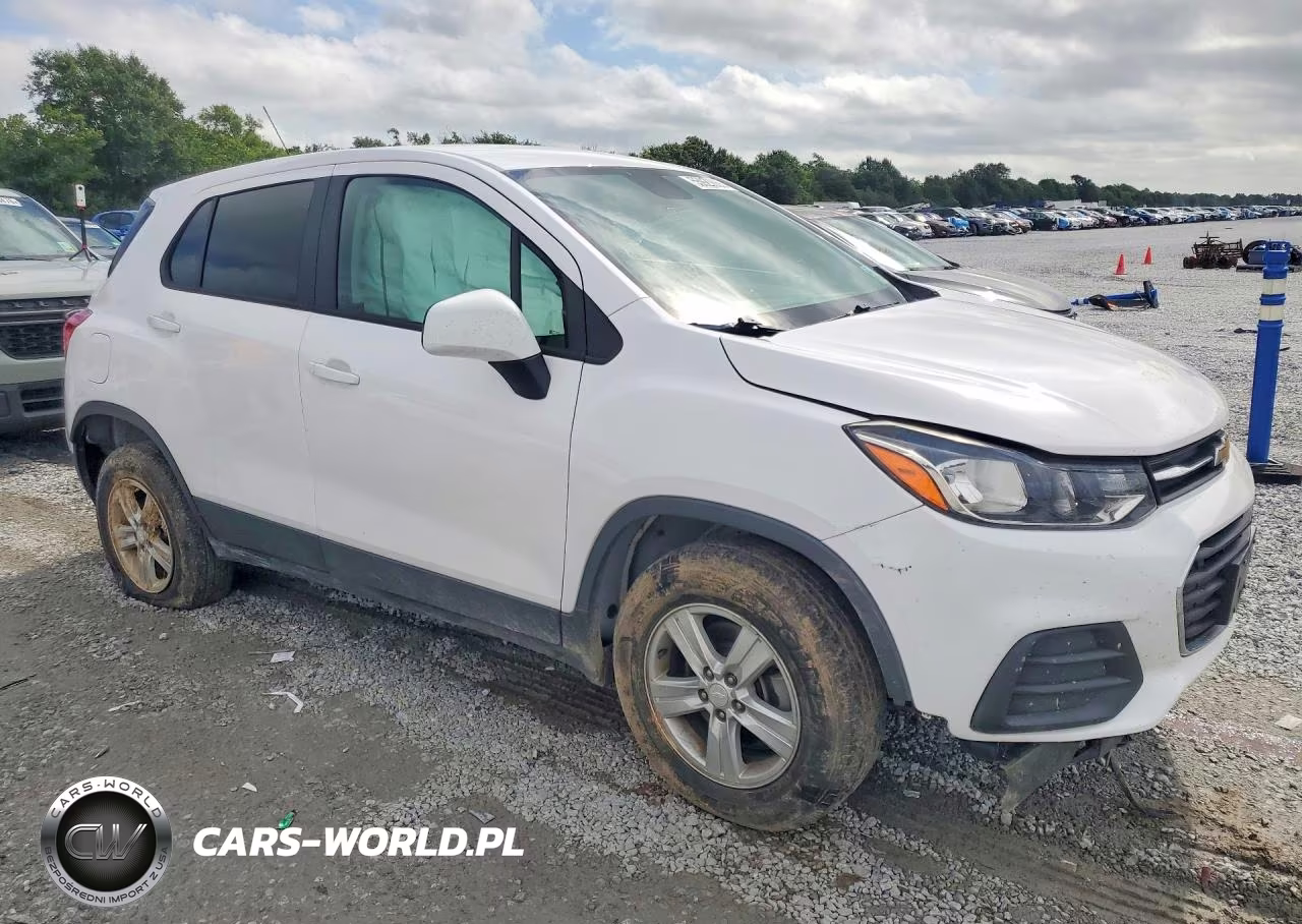 2020 Chevrolet Trax Ls VIN:3GNCJNSB9LL199523 - 4