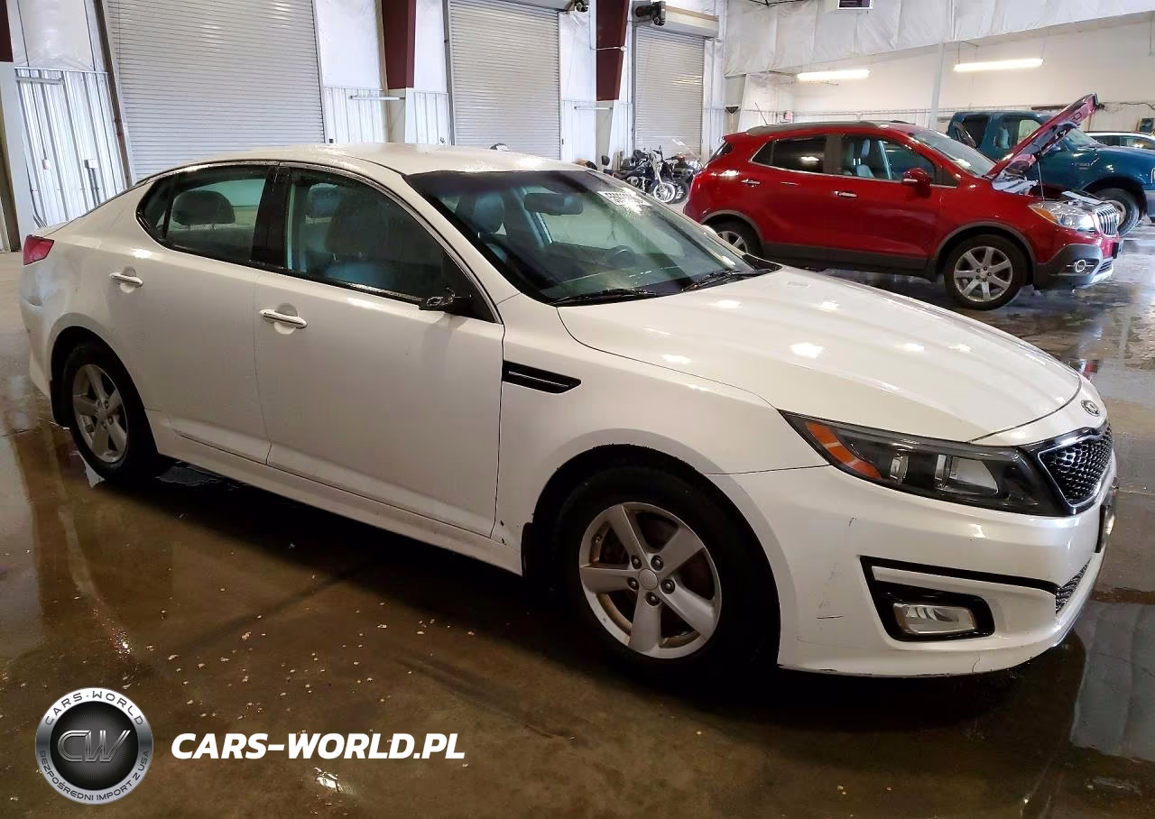 2015 Kia Optima VIN:5XXGM4A7XFG362379 - 4