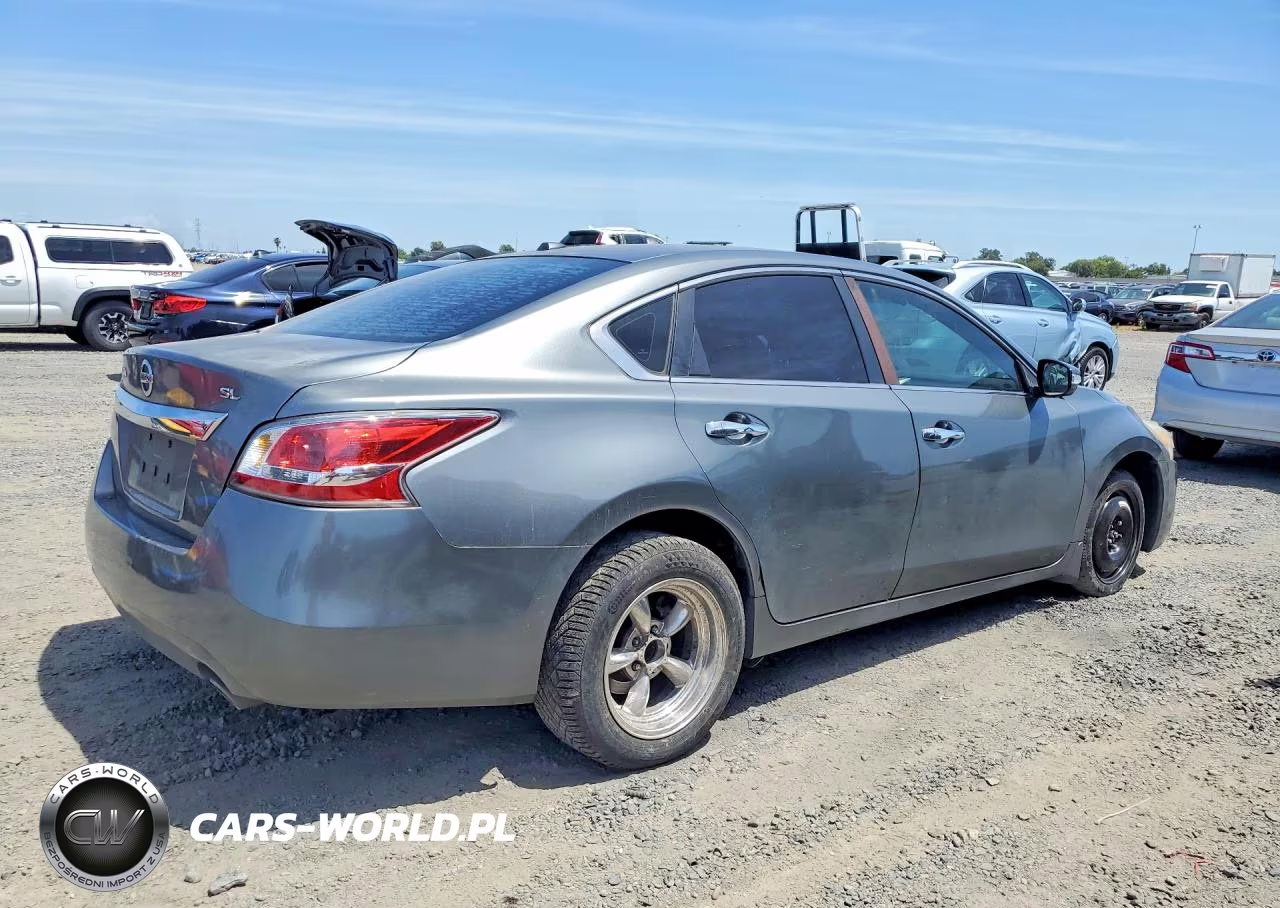 2015 Nissan Altima 2.5 Sl VIN:1N4AL3AP7FN358979 - 3