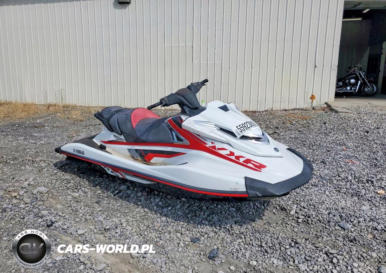 2016 Yamaha Vxr - Boat