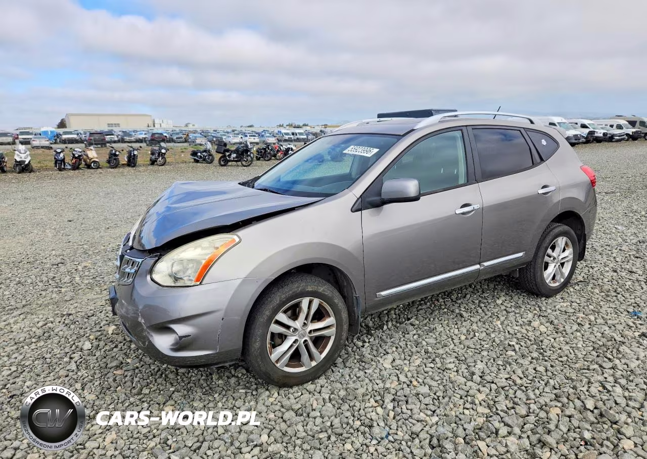 2013 Nissan Rogue S – zdjęcie 1 z 13
