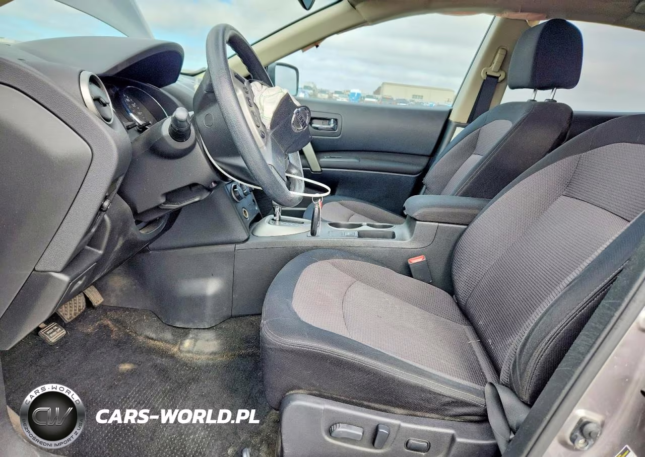 2013 Nissan Rogue S VIN:JN8AS5MT2DW529070 - 7