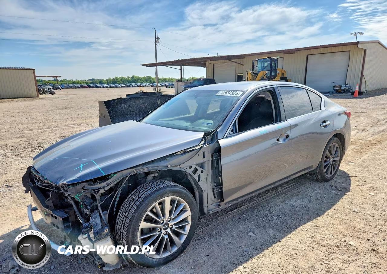 2018 Infiniti Q50 3.0T Luxe – zdjęcie 1 z 13