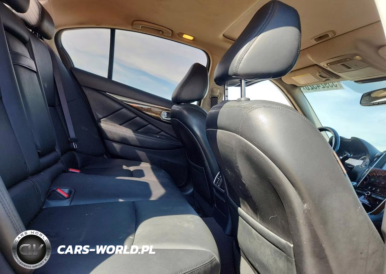 2018 Infiniti Q50 3.0T Luxe VIN:JN1EV7AR0JM437572 - 10