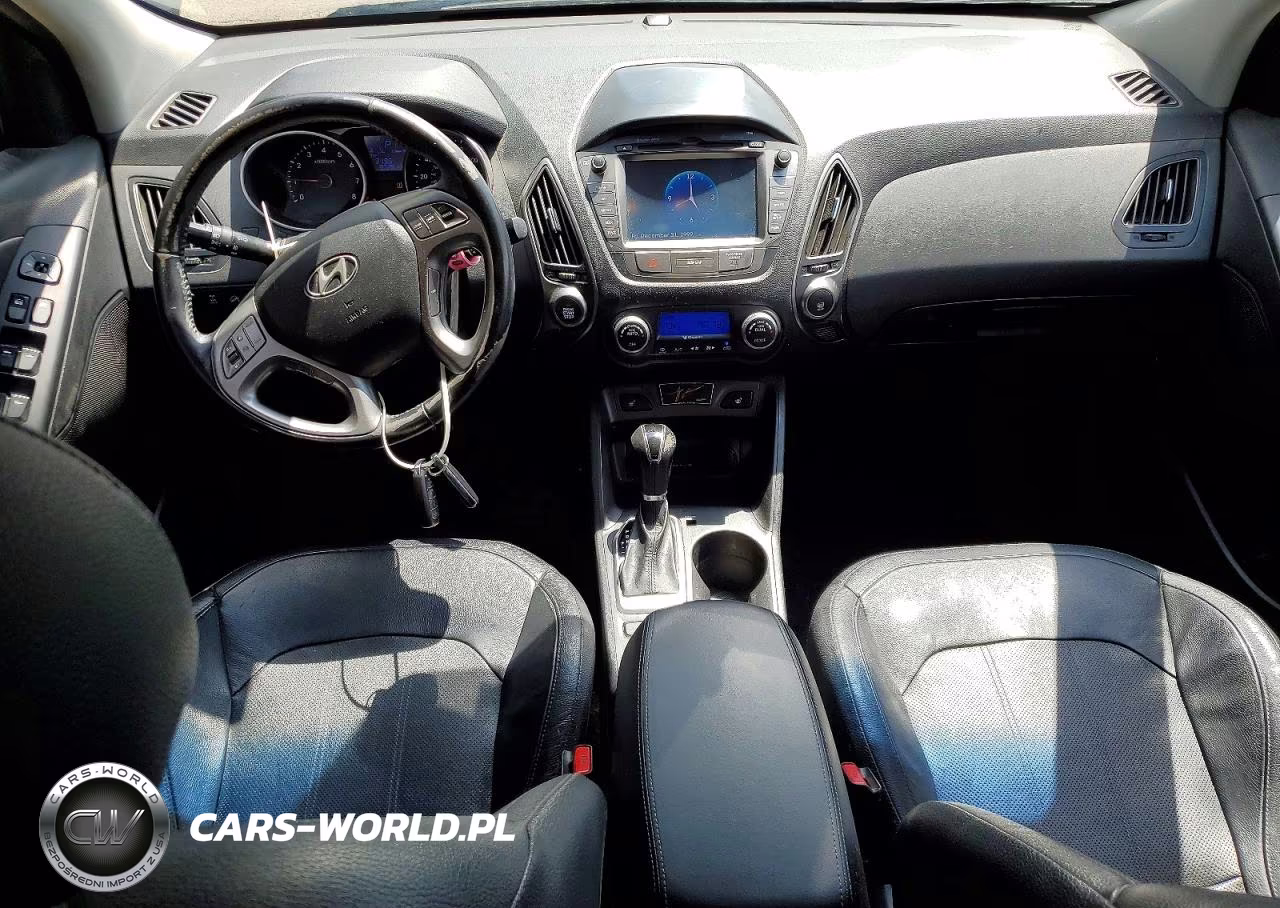 2014 Hyundai Tucson The Walking Dead Edition VIN:KM8JUCAG8EU936739 - 8