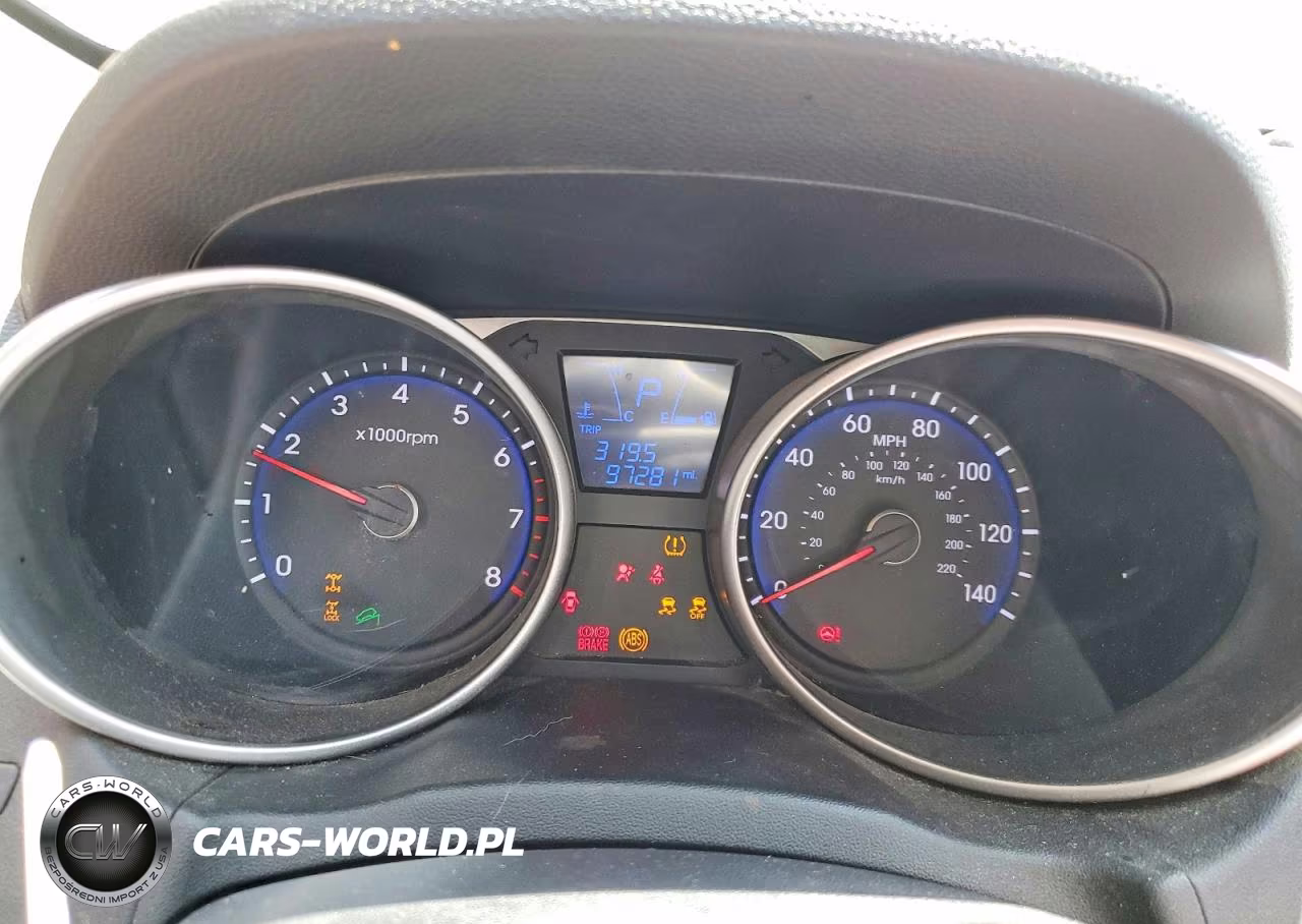 2014 Hyundai Tucson The Walking Dead Edition VIN:KM8JUCAG8EU936739 - 9