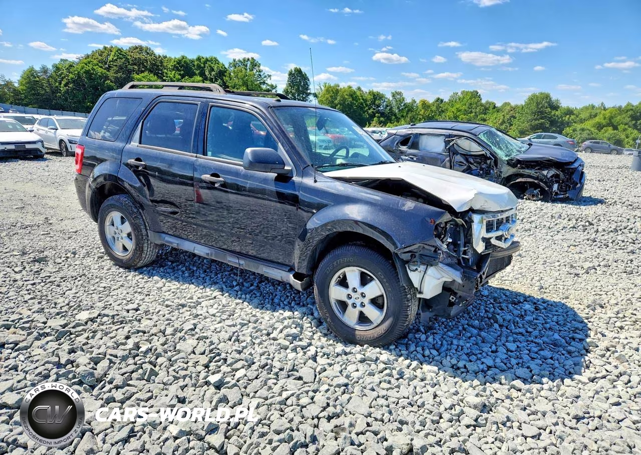 2011 Ford Escape Xlt VIN:1FMCU0DG6BKA18708 - 4