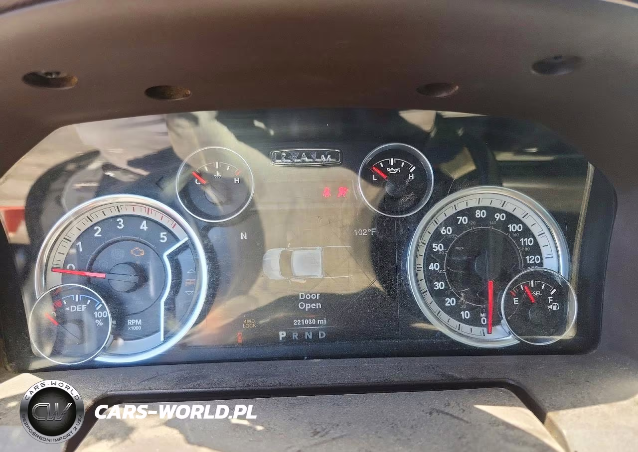 2014 Ram 2500 Laramie VIN:3C6UR5FL1EG114315 - 9