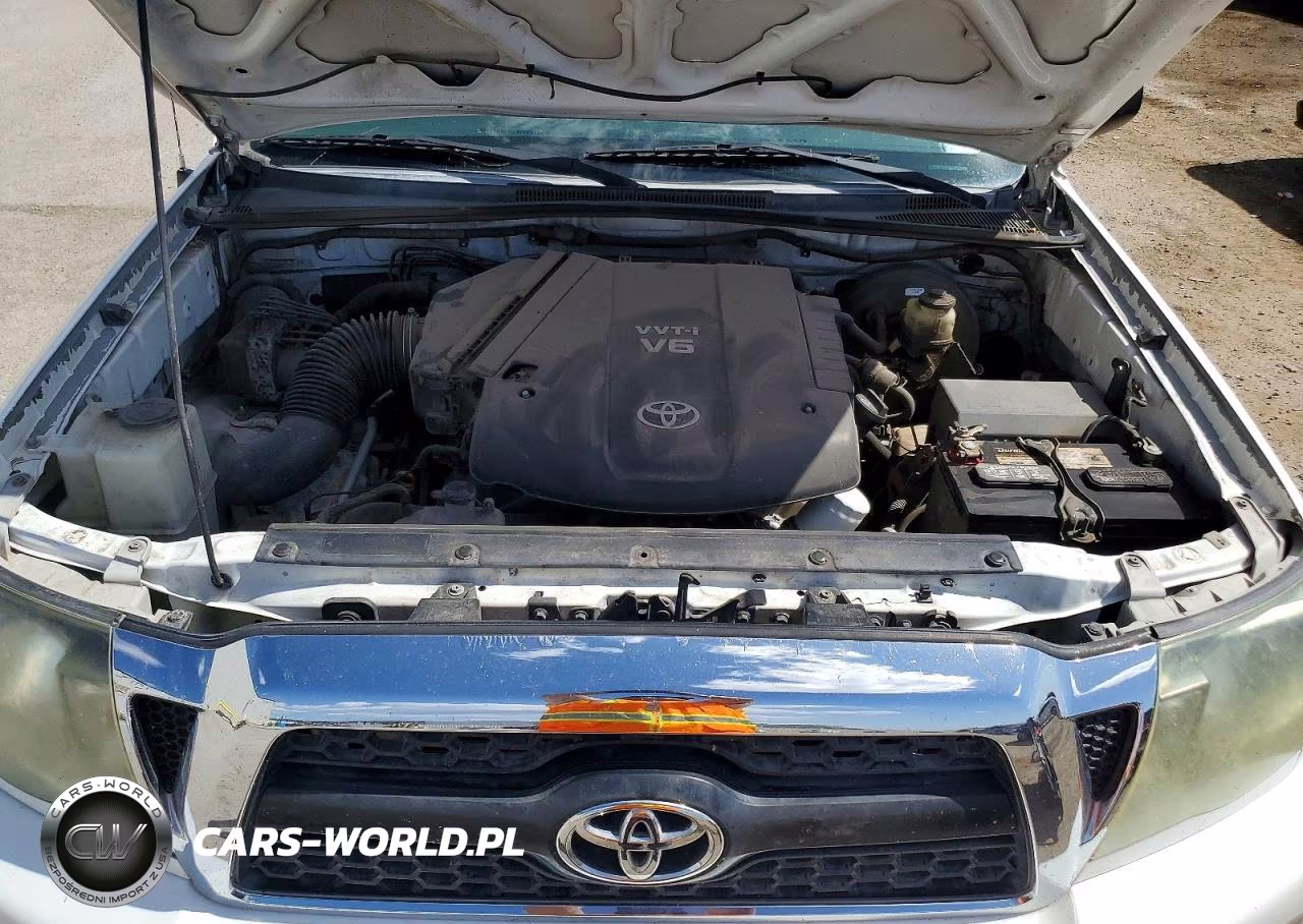 2011 Toyota Tacoma Double Cab Prerunner VIN:3TMJU4GN0BM123072 - 11