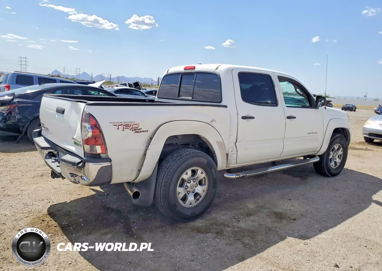 2011 Toyota Tacoma Double Cab Prerunner VIN:3TMJU4GN0BM123072 - 3