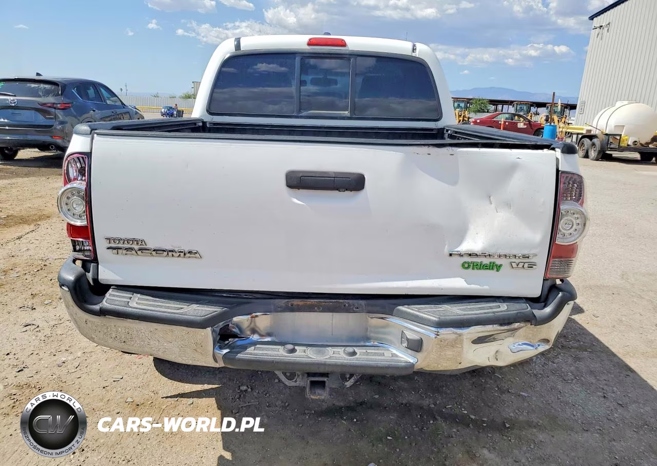 2011 Toyota Tacoma Double Cab Prerunner VIN:3TMJU4GN0BM123072 - 6
