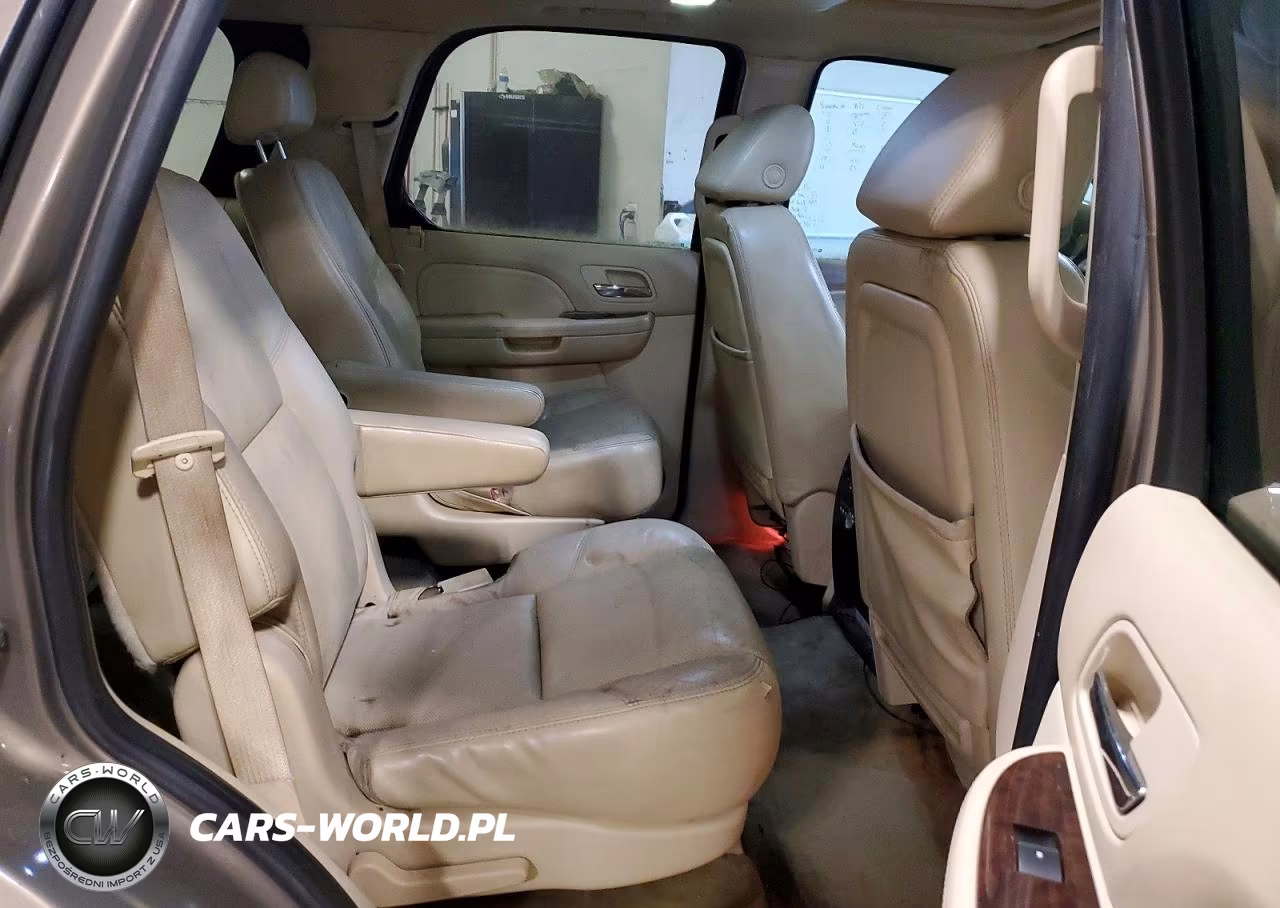 2007 Cadillac Escalade Luxury VIN:1GYFK63807R315986 - 11