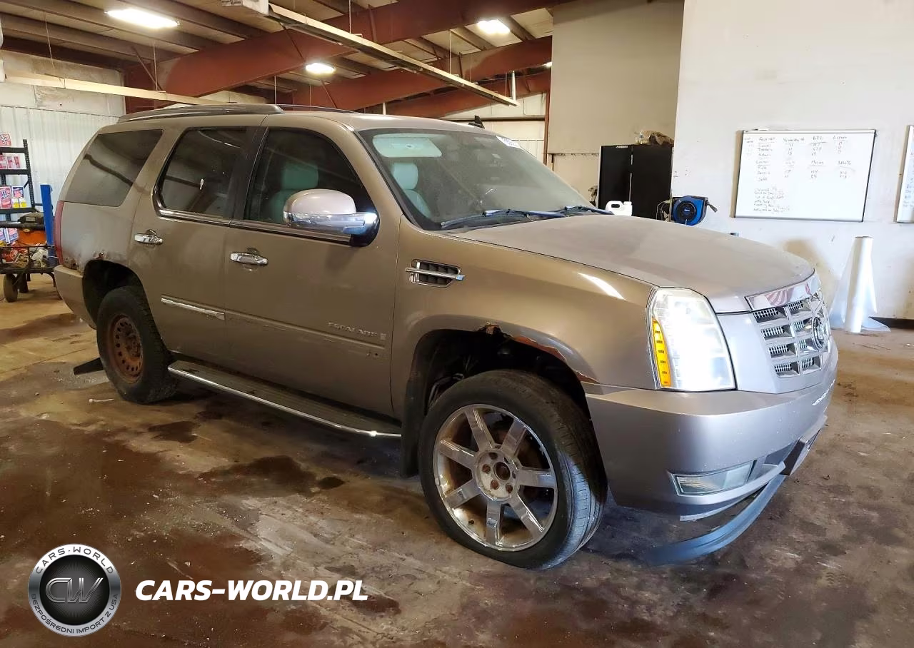 2007 Cadillac Escalade Luxury VIN:1GYFK63807R315986 - 4