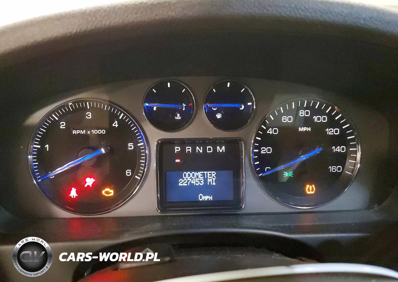 2007 Cadillac Escalade Luxury VIN:1GYFK63807R315986 - 9