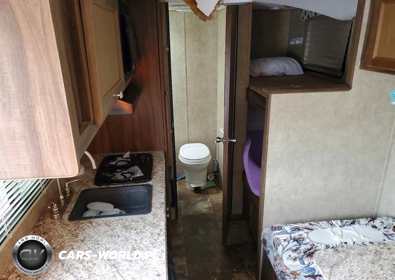 2017 Coachmen Clipper 17Bh VIN:5ZT2CWFC3HJ112946 - 6