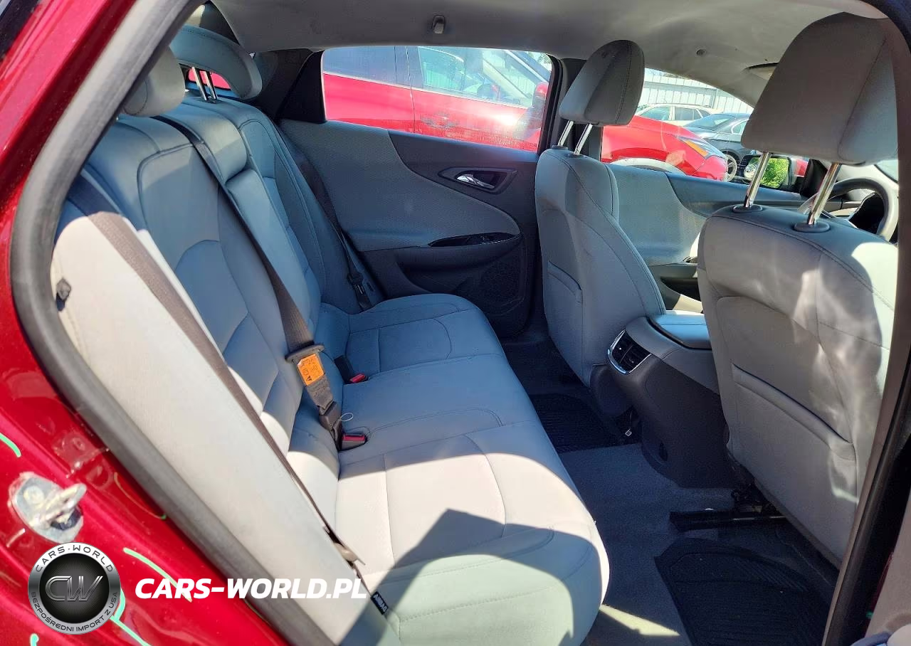 2016 Chevrolet Malibu Lt VIN:1G1ZE5STXGF328992 - 10