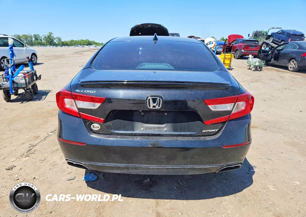 2018 Honda Accord Sport VIN:1HGCV1F3XJA092012 - 6