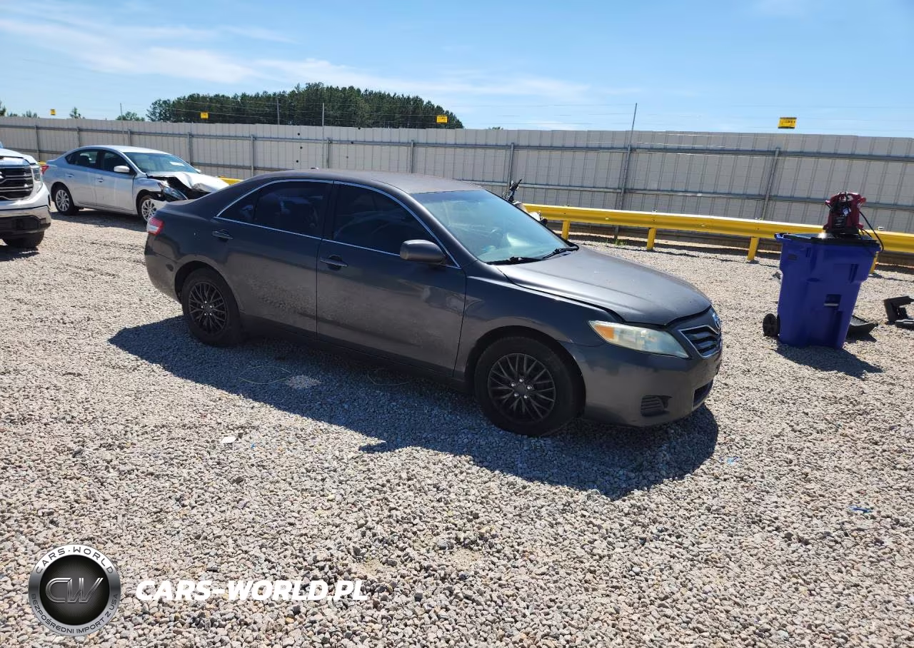 2011 Toyota Camry Le VIN:4T1BF3EK2BU184674 - 4