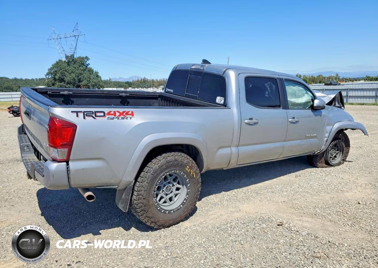 2017 Toyota Tacoma Trd Sport VIN:3TMDZ5BN7HM018176 - 3
