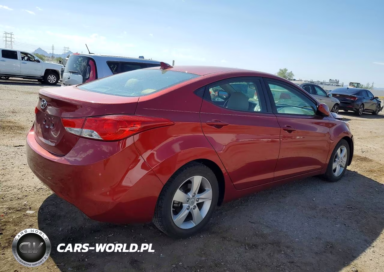 2013 Hyundai Elantra Gls VIN:5NPDH4AE2DH248299 - 3
