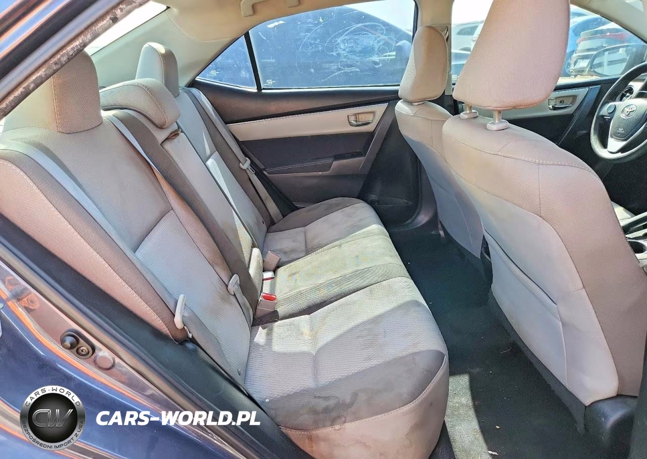 2017 Toyota Corolla Le VIN:5YFBURHE4HP574328 - 10