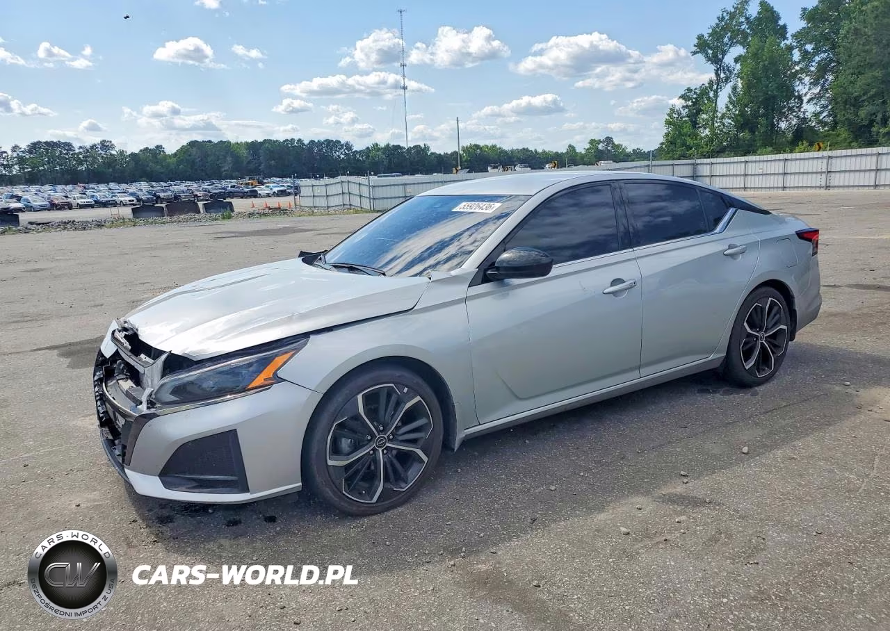 2024 Nissan Altima Sr – zdjęcie 1 z 12