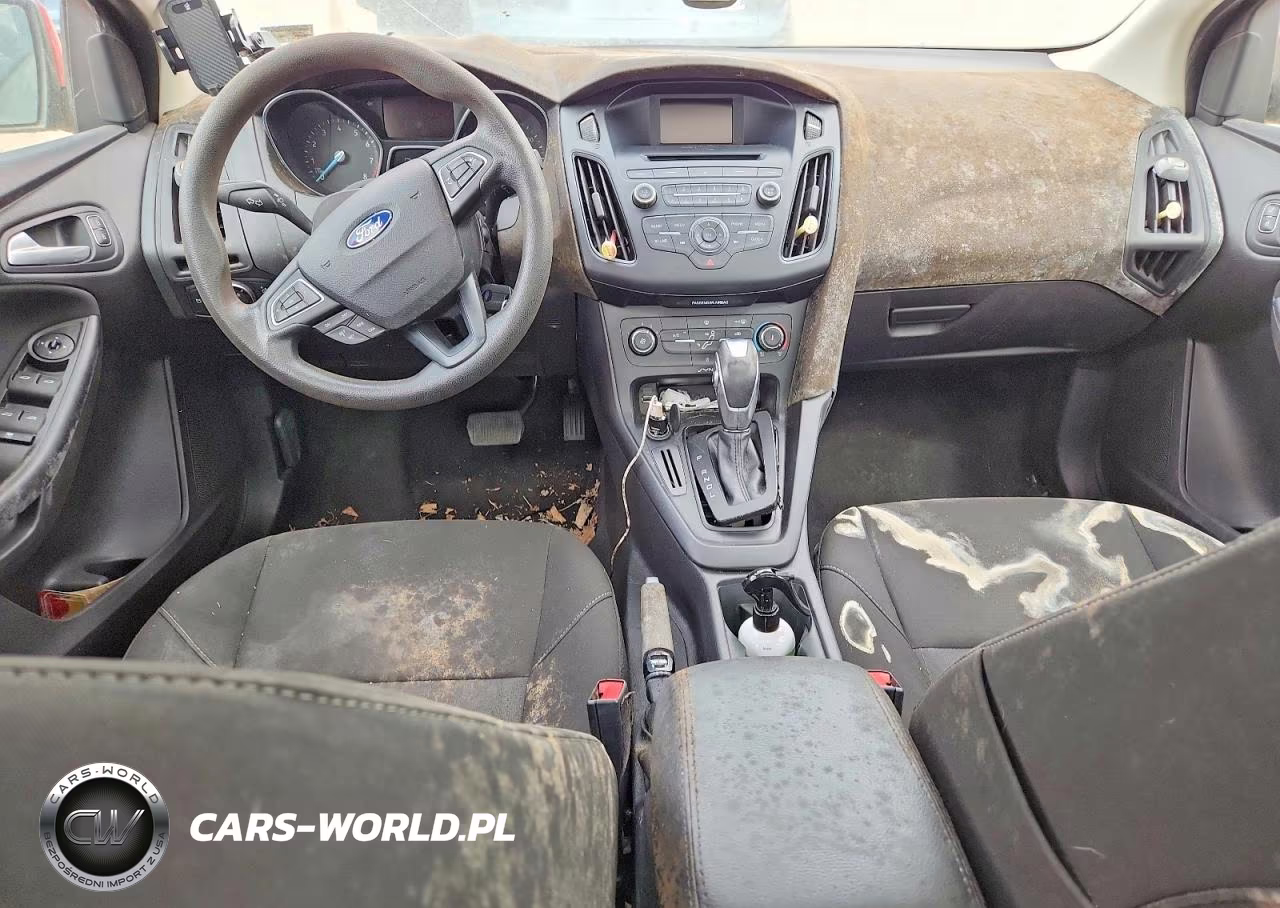2015 Ford Focus Se VIN:1FADP3F21FL262582 - 8
