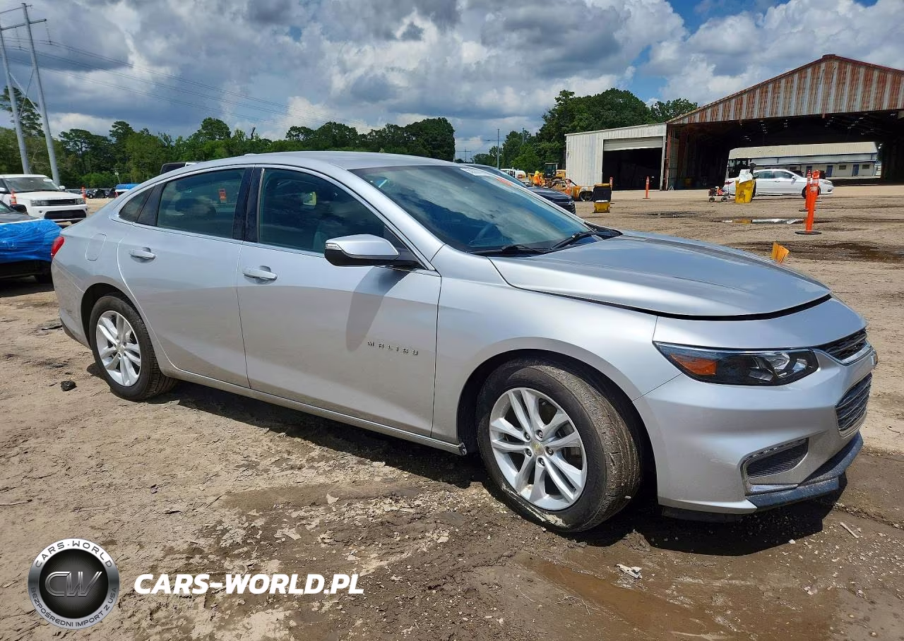 2018 Chevrolet Malibu Lt VIN:1G1ZD5ST6JF252181 - 4