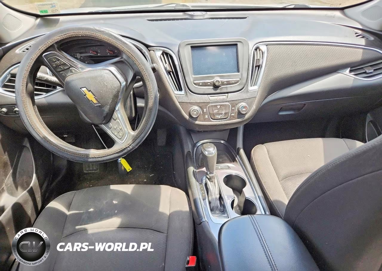 2018 Chevrolet Malibu Lt VIN:1G1ZD5ST6JF252181 - 8